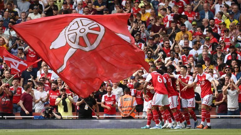 Техническият директор на Арсенал Еду обеща че клубът ще привлече