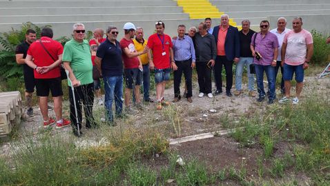 Кметът на Пловдив и ветераните на Ботев посетиха "Колежа"