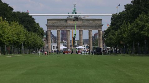 Историческо място от Втората световна война до фен зоната в Берлин