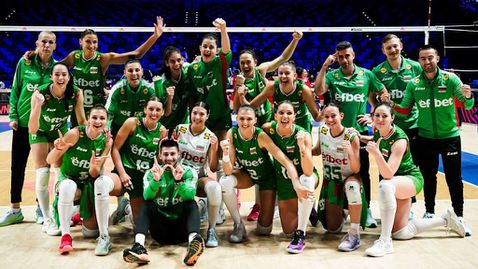 България страда, но стигна до драматична победа над Тайланд във VNL