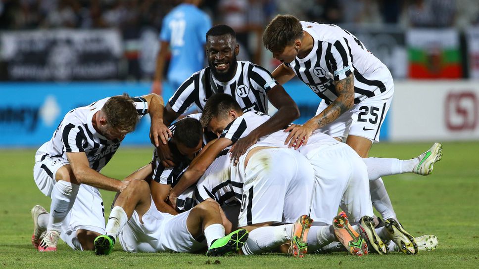 Локомотив (Пловдив) - Словачко (Чехия)