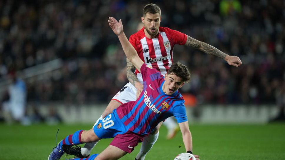 След като изпусна Кунде, Барселона се насочи към защитник на Атлетик Б