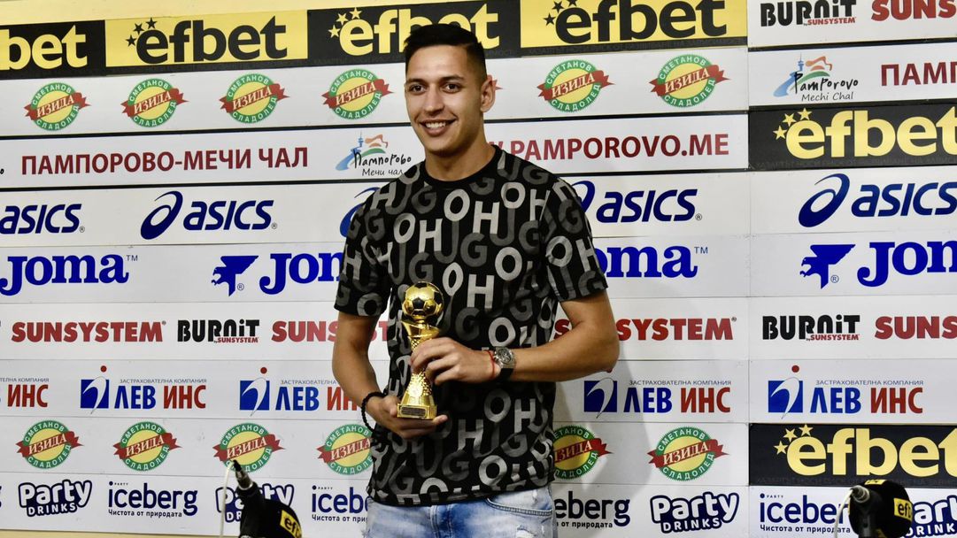 Клубове от няколко държави искат разтрогнал с Локо (Пд)