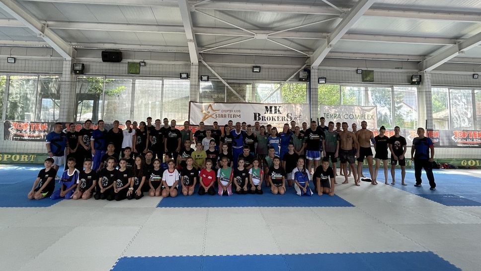 Кикбоксьорите в татами стиловете са на подготвителен лагер с легендата на бойните спортове Томаж Барада