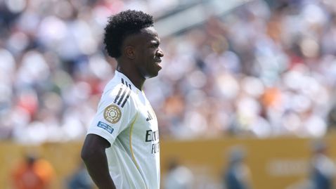  В Реал внимават с новия контракт на Винисиус, с цел да не провокират напрежение в съблекалнята 