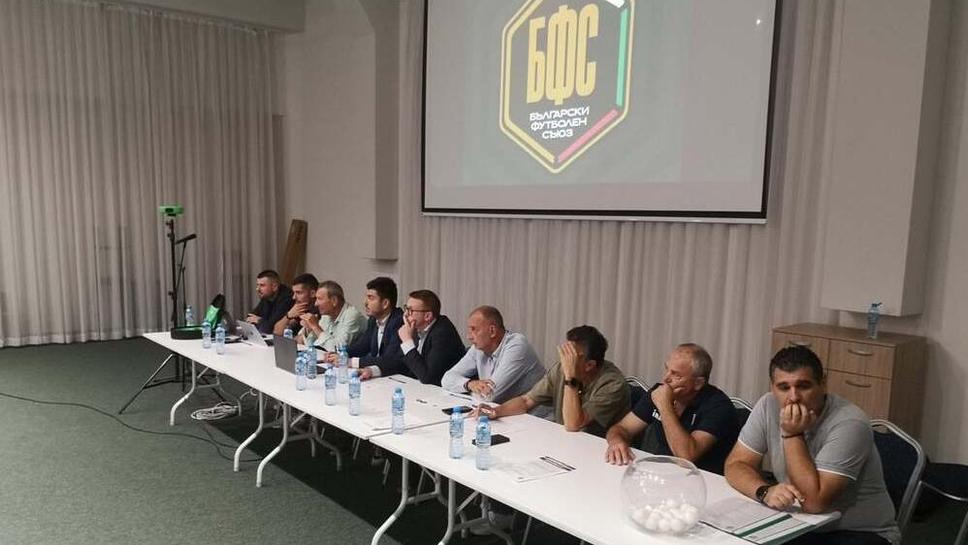 Югоизточната Трета лига стартира с интригуващи сблъсъци