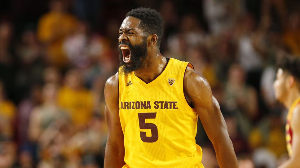 Берое продължава с трансферите