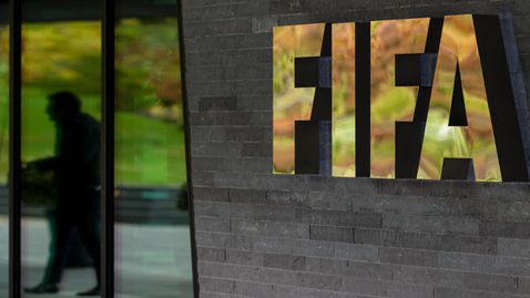 ФИФА спря правата на двама футболисти заради употреба на забранени стимуланти