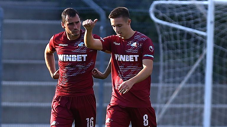  Септември (София) отпътува с Валери Божинов на лагер в село Ягода 