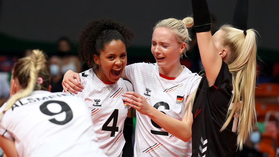 Капитанката на Германия: В началото беше необичайно, но винаги, когато започваме добре, успяваме да победим🏐