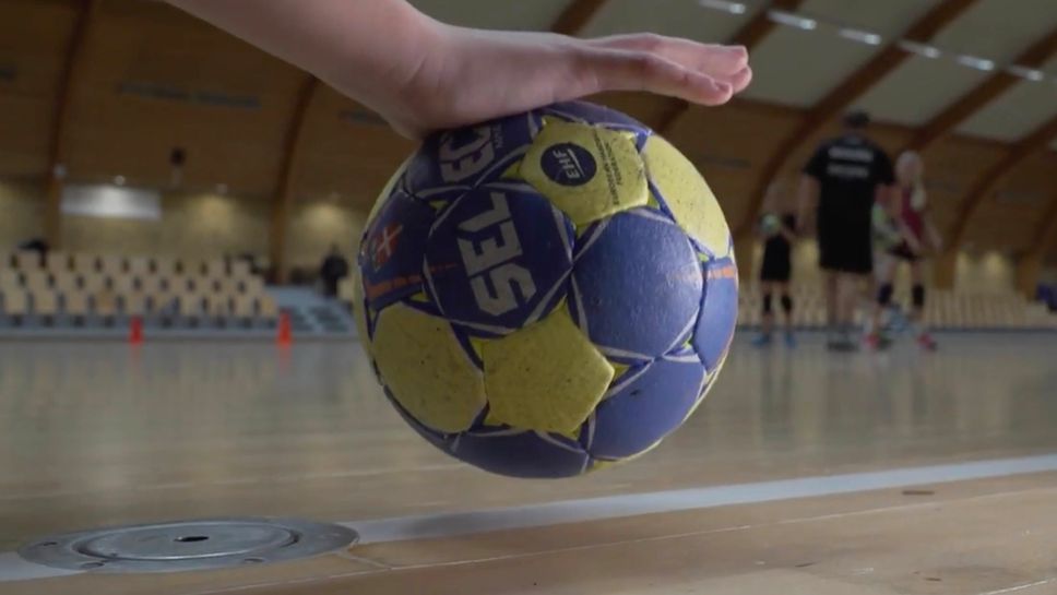 Фарьорски острови спечели шампионата на ЕХФ във Варна, България завърши на последното място