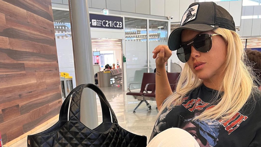 Уанда Нара подчерта извивките си с ефектен гащеризон