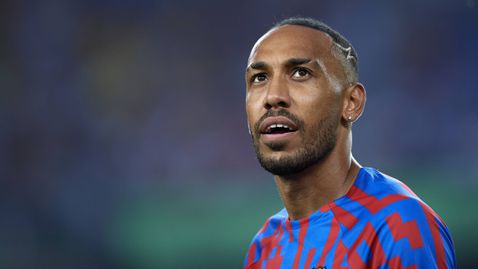  Челси и Барселона се схванаха за Обамеянг 