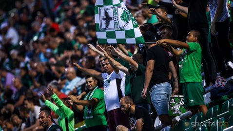  Феновете на Пирин приканват за цялостен стадион против Левски 
