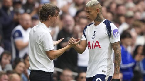 Франк: Не желая играчи, които не искат да идват в Тотнъм, Ричарлисон остава и такова е и моето желание