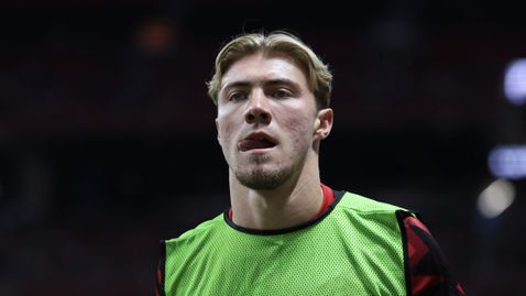 Хойлунд е фаворитът на Наполи за заместник на Лукаку