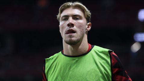  Хойлунд е любимецът на Наполи за заместител на Лукаку 