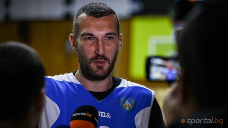 Левски загуби от Берое в Балканската лига а след срещата