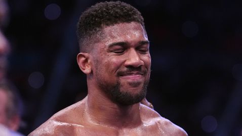  Джошуа против Пол или играчка-плачка 