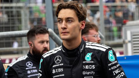 Трябва ли Мерцедес да предложи по-дълъг договор на Ръсел?