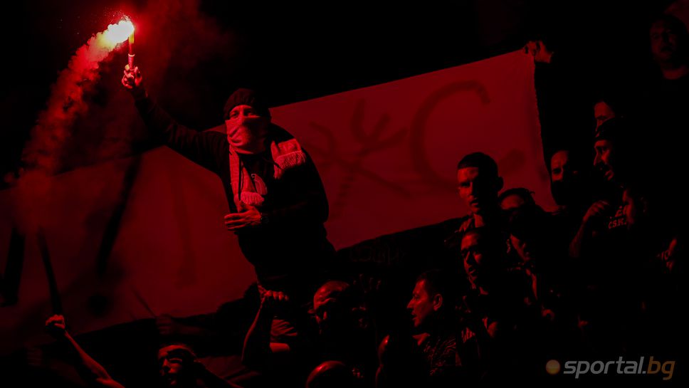 Зрелищно посрещане за Карлос Насар от феновете на ЦСКА