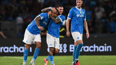 Наполи се възползва от грешката на Юве и се изстреля еднолично на върха