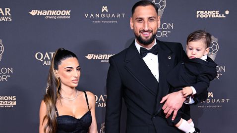 Донарума за втори път е номер 1 сред вратарите