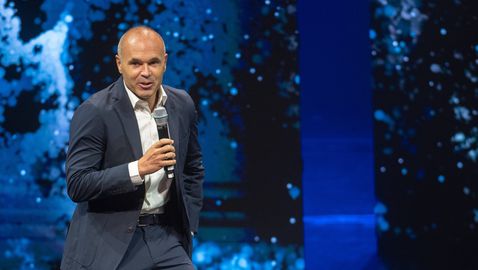 Иниеста: И Дембеле, и Ямал заслужават “Златната топка”