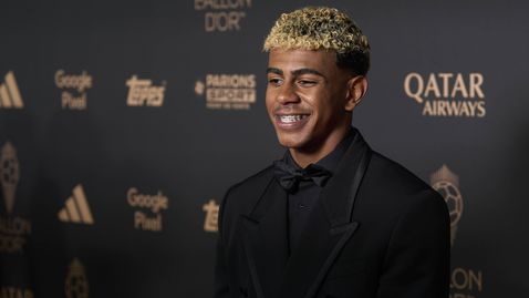 Ямал дублира наградата си за най-добър млад играч