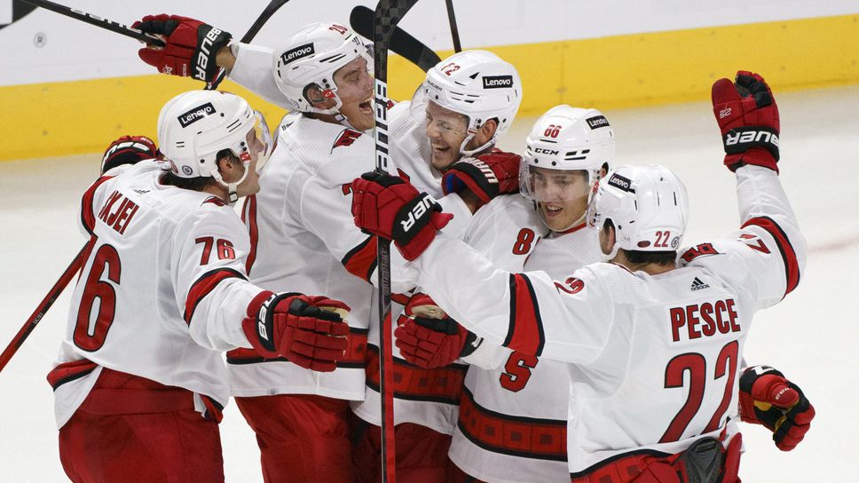 Котканиеми с дебютен гол за Ураганите при завръщането си в Монреал