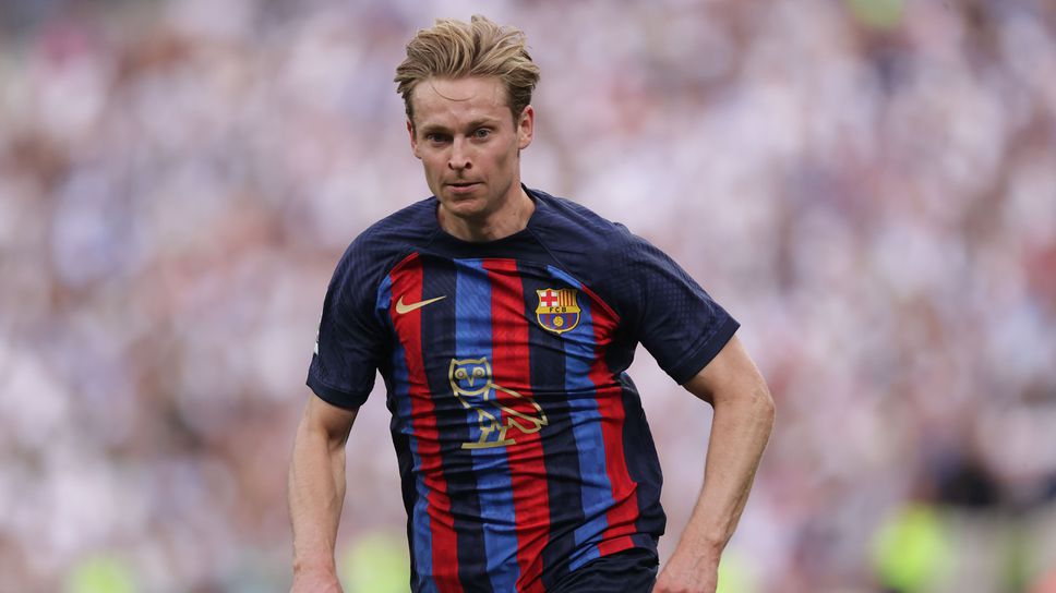 От Ливърпул са се свързали с агентите на Де Йонг