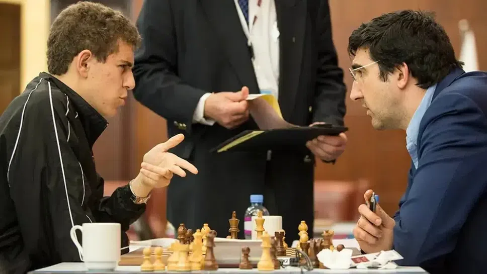 Международната шахматна федерация ФИДЕ обяви че ще разследва поведението на