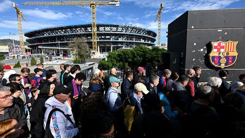 Исторически ден за Барселона - "Камп Ноу" отново оживява