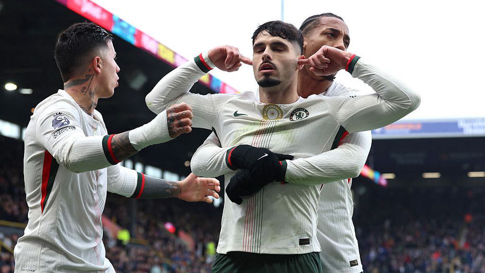 Нето и Фернандес поне временно качиха Челси на втората позиция