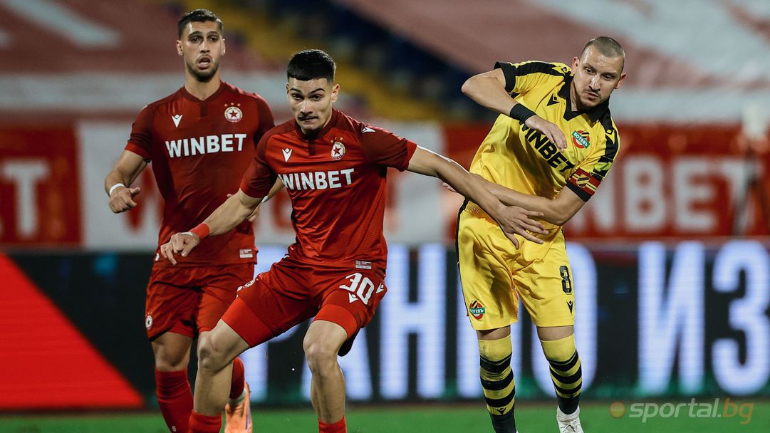 Ботев (Пд) вдига Неделев за последния мач за годината