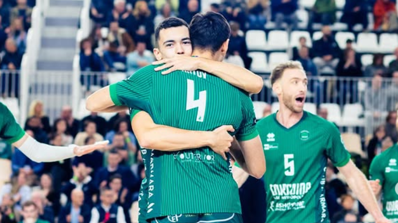 Вени Антов в Идеалният отбор на кръга във Франция