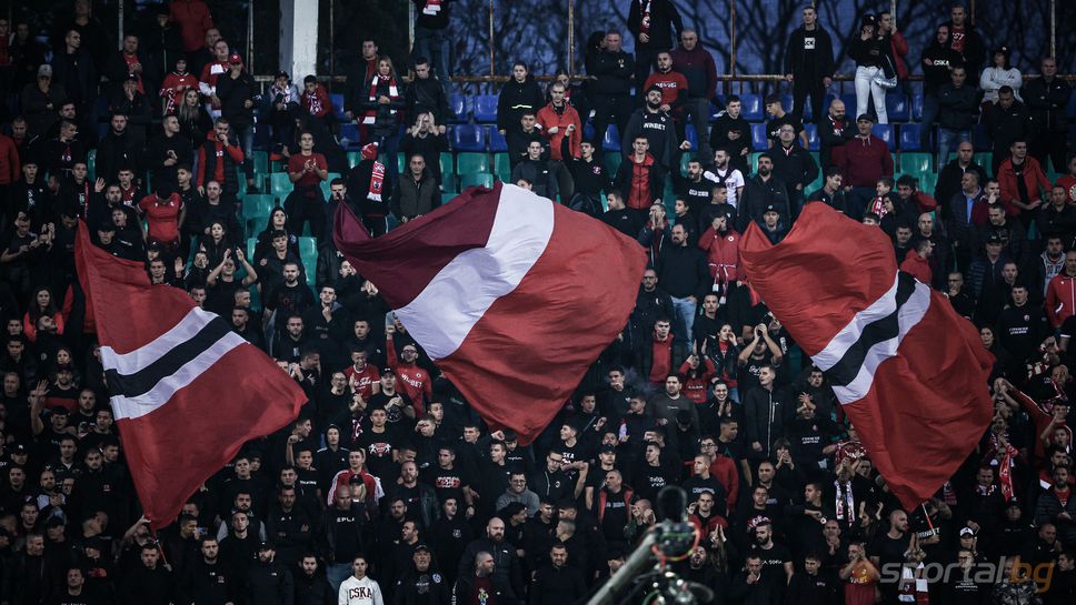 Дисциплинарната комисия към БФС обяви наказанията си след 1 8