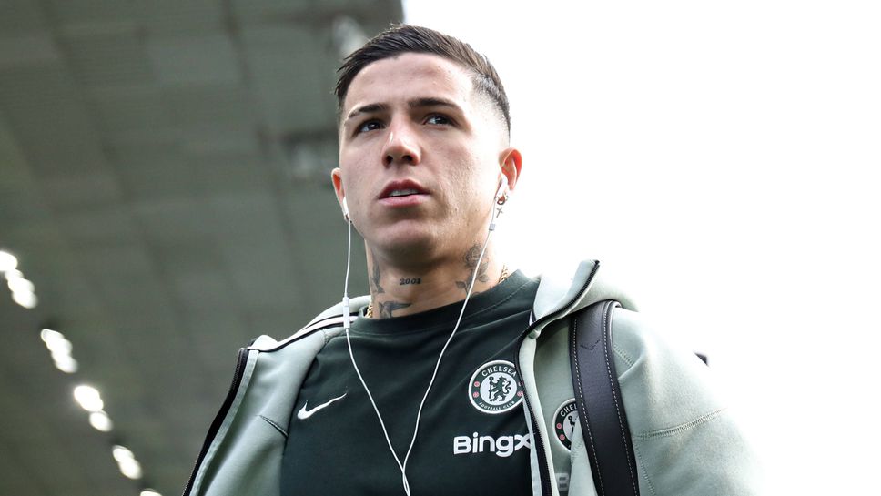 Челси гостува на Бърнли в първия мач от 12 ия кръг