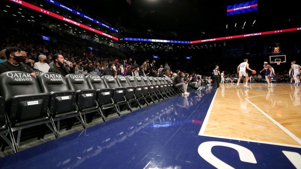 НБА изисква задължителна ваксинация с бустерна доза за медиите и служителите