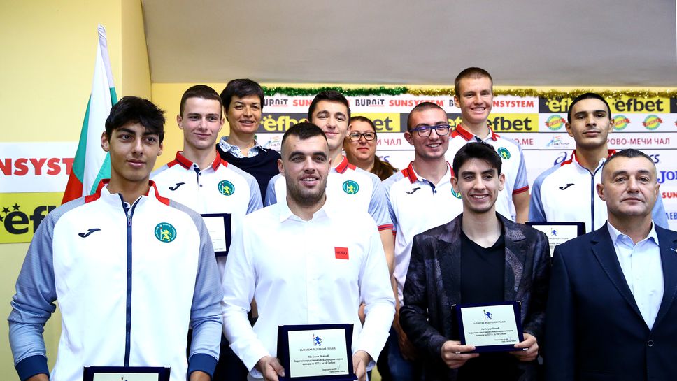 Годишни награди на федерацията по гребане