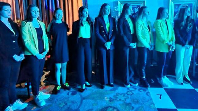 Българската федерация по естетическа групова гимнастика закри 2022 година със стилно коледно парти