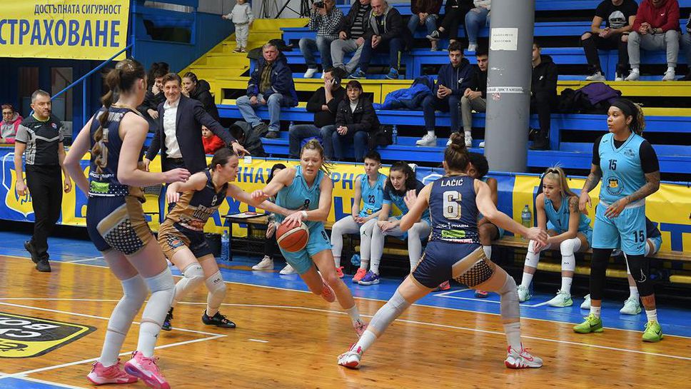 Баскетболистките на Монтана излязоха във ваканция