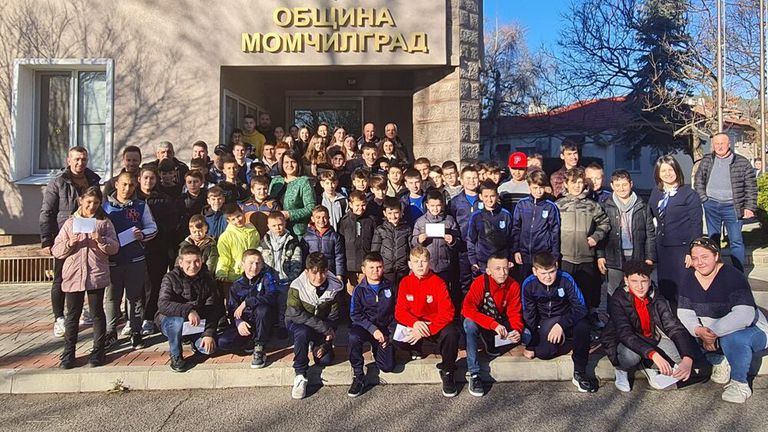 Над 100 състезатели от всички пет спортни клуба в Момчилград