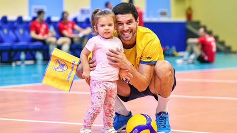 Легендарен волейболист се завърна в Миньор (Перник)