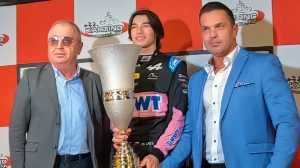 АФБ и СБА със специална награда за Никола Цолов