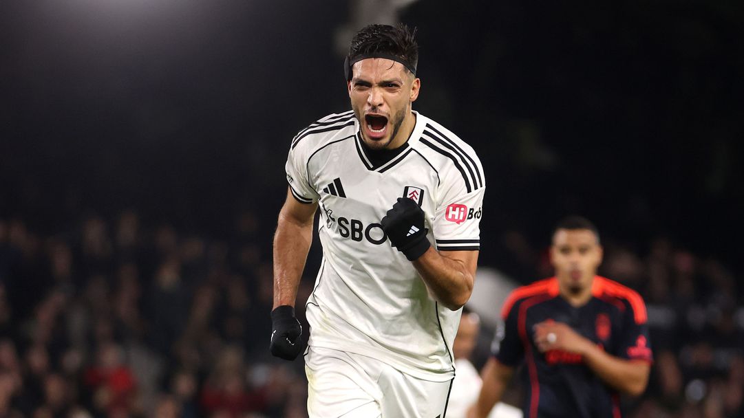 Фулъм остави Нотингам непосредствено над зоната на изпадащите