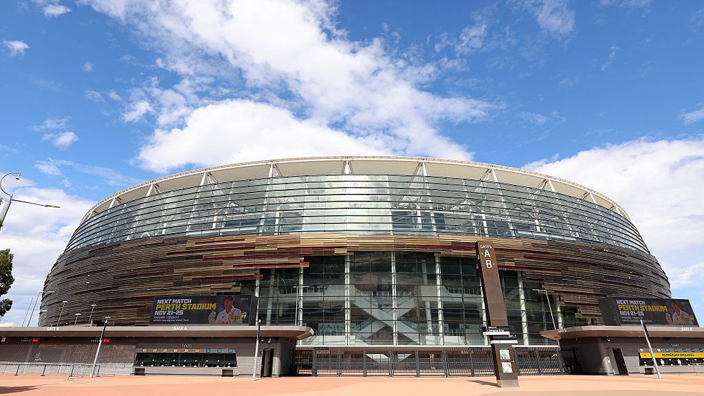 Пореден и последен обрат: Милан – Комо няма да се играе в Австралия