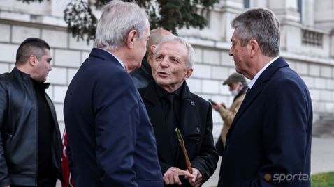 Гриша Ганчев: Боян Радев беше мой учител