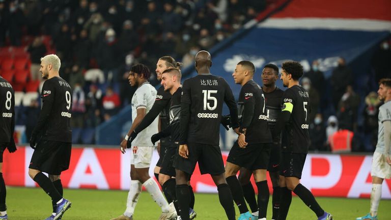 Пари Сен Жермен увеличи аванса си на върха в Лига 1, Меси се завърна в игра