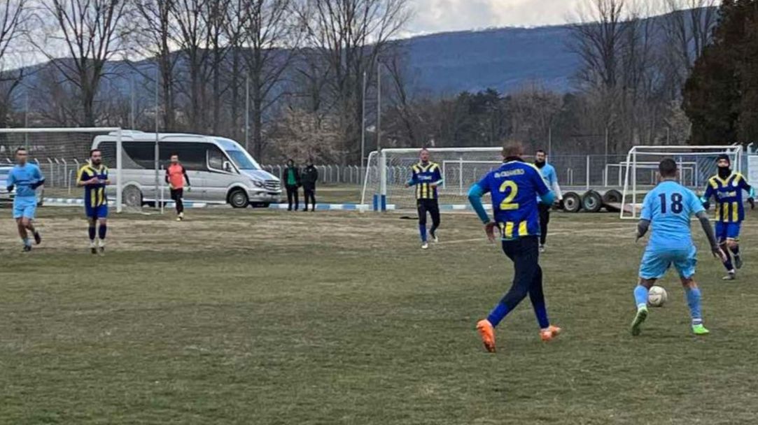 Отложиха мач за купата на АФЛ в Габровско